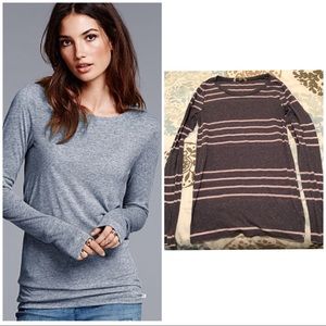 ⭐️HOLD FOR @FEATHERWAIT⭐️VS long & lean tee - S